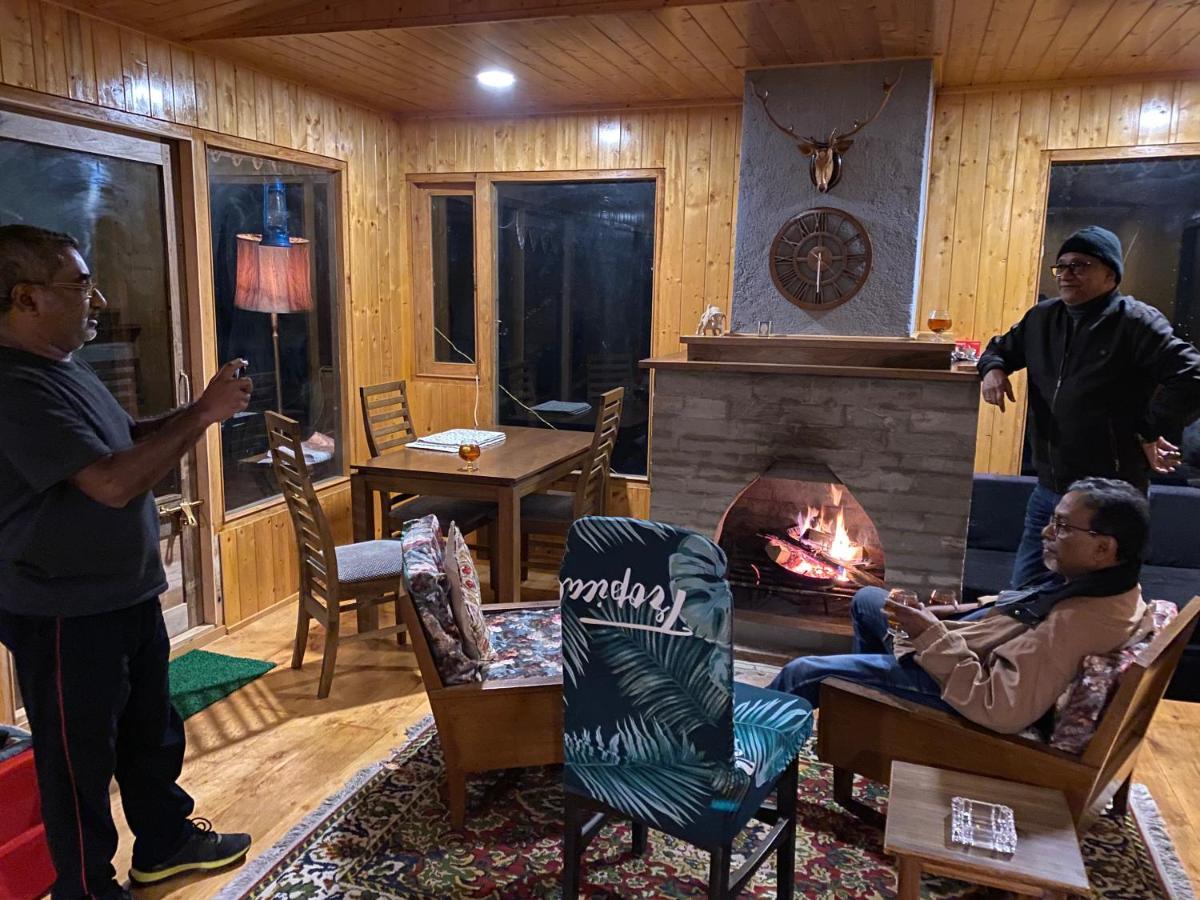 Log Cabin In The Woods Bed & Breakfast Gangtok Bagian luar foto