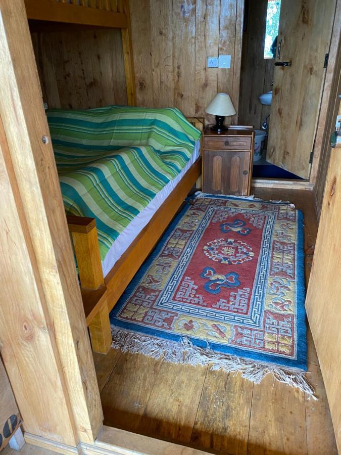 Log Cabin In The Woods Bed & Breakfast Gangtok Bagian luar foto