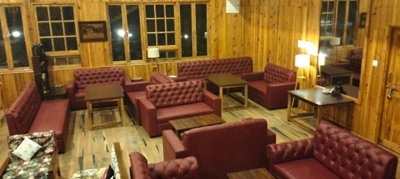 Log Cabin In The Woods Bed & Breakfast Gangtok Bagian luar foto